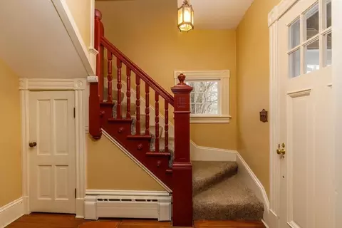 Entry Way - 225 Wallingford Ave, Athol, MA 01331 photo 1 of 1