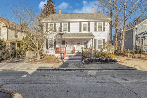 13 Winslow #13, Hyde Park, MA 02136