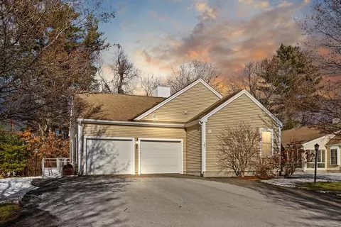 35 Preston Pl, Easton, MA 02356