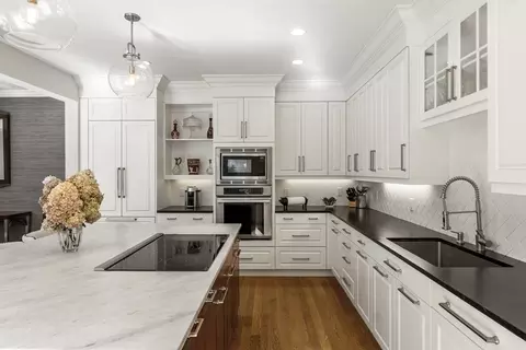 17 Cupola Ln #17, Plymouth, MA 02360