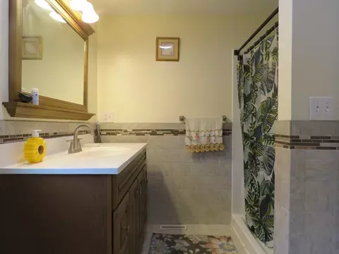 Bath - 52 Ward St, Raynham, MA 02767 photo 1 of 4