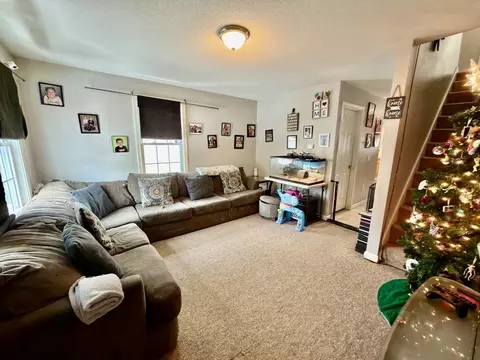 63-65 Pinevale St, Springfield, MA 01151 photo 19
