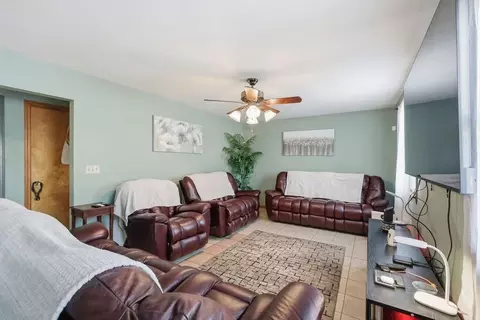 Living - 108 Barre St, Springfield, MA 01119 photo 3 of 3