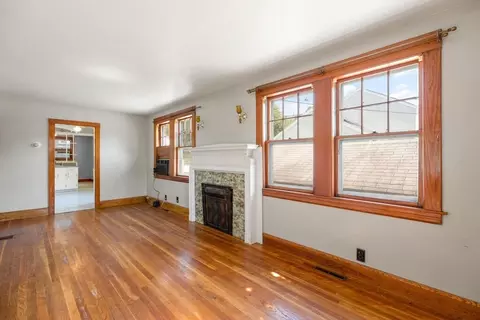 8 Plain St, Randolph, MA 02368 photo 7