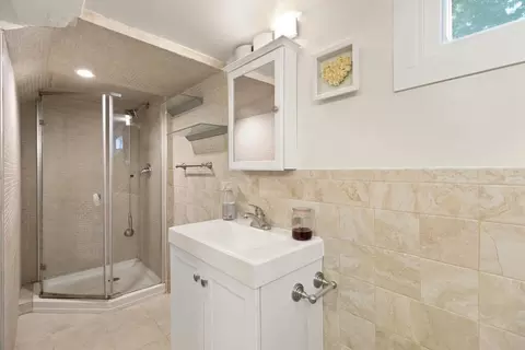 8 Plain St, Randolph, MA 02368 photo 22