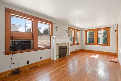 8 Plain St, Randolph, MA 02368 photo 9