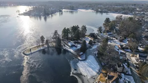 10 Indian Point Rd, Webster, MA 01570 photo 4