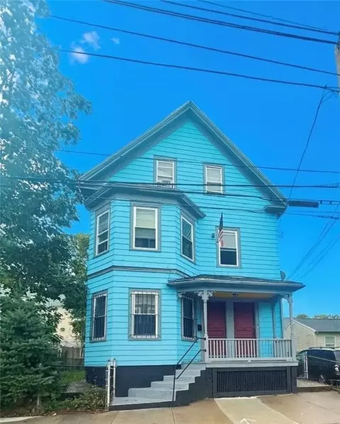 226 Oxford St, Providence, RI 02905