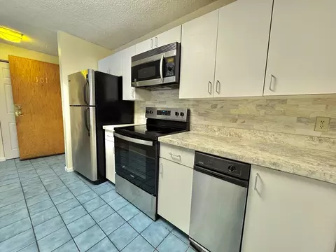 Kitchen - 24 Corey St #101, Everett, MA 02149 photo 2 of 4