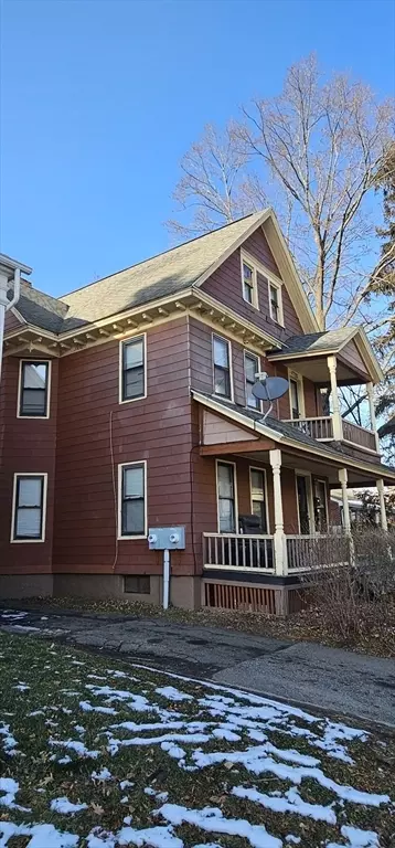 274 Pine St, Springfield, MA 01105 photo 2
