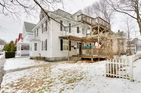 Exterior - 60 Fruit St, Worcester, MA 01609 photo 2 of 3