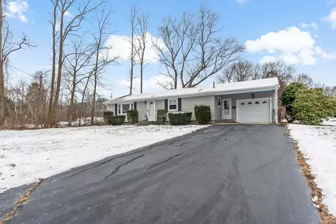 146 Swansom Rd, Swansea, MA 02777