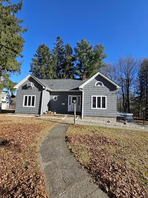 292 Prospect St, Stoughton, MA 02072