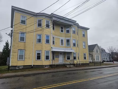 293 School St, Stoughton, MA 02072
