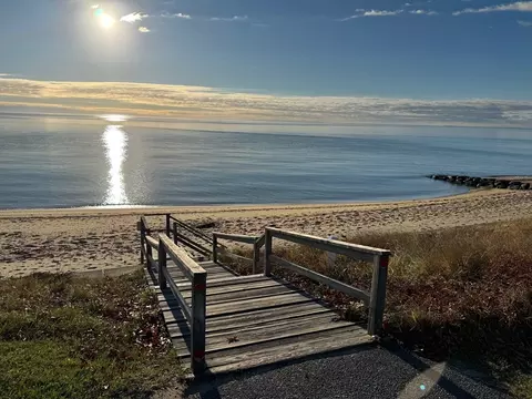 71 Shore Dr, Mashpee, MA 02649