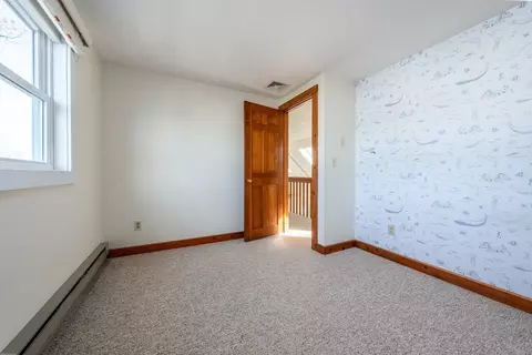 Bedroom - 71 Shore Dr, Mashpee, MA 02649 photo 4 of 4