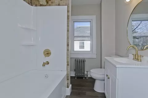 566 Broadway St, Chicopee, MA 01020 photo 20