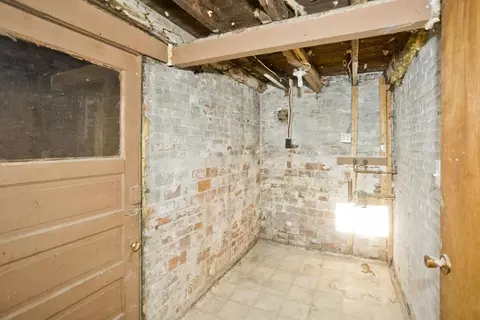 566 Broadway St, Chicopee, MA 01020 photo 34