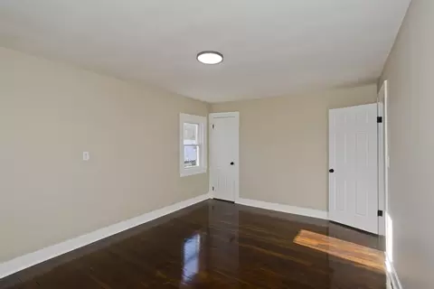 566 Broadway St, Chicopee, MA 01020 photo 33