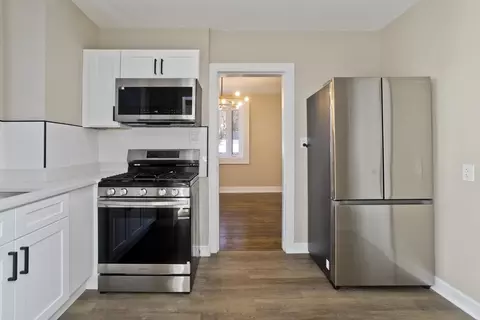 566 Broadway St, Chicopee, MA 01020 photo 5