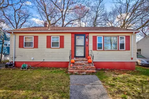 8 Violet St, Mattapan, MA 02126