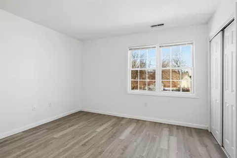 Bedroom - 59-61 Pinevale St, Springfield, MA 01151 photo 7 of 14