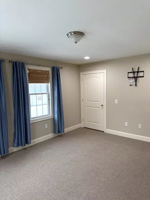 Bedroom - 134 Granger St, Springfield, MA 01119 photo 2 of 3