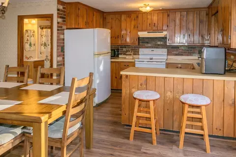 38 Park St, Webster, MA 01570 photo 17