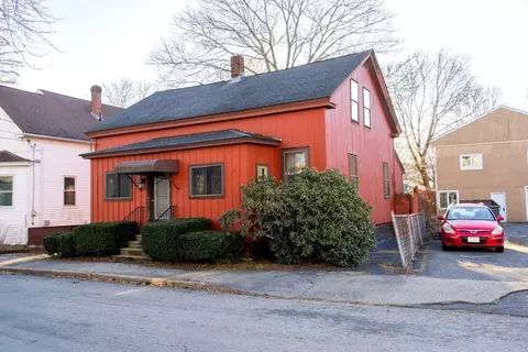 38 Park St, Webster, MA 01570 photo 3
