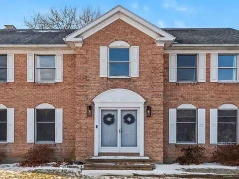 36 Lyons Rd, Dudley, MA 01571 photo 4