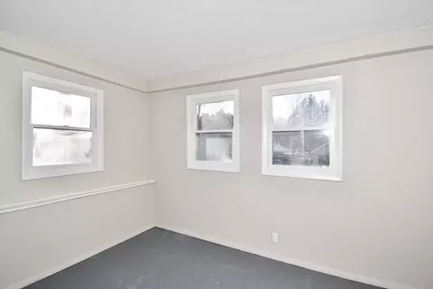 51-53 Eloise St, Springfield, MA 01118 photo 12
