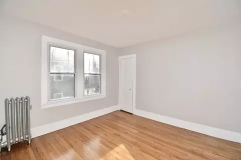 51-53 Eloise St, Springfield, MA 01118 photo 5