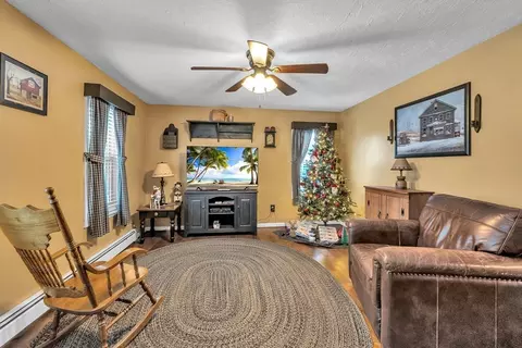 26 Stephen Dr, Webster, MA 01570 photo 10