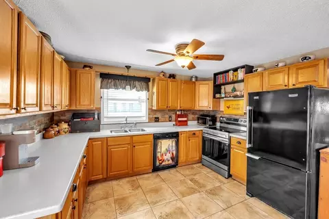 26 Stephen Dr, Webster, MA 01570 photo 19