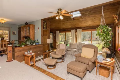 280 Stone St, Gardner, MA 01440 photo 8