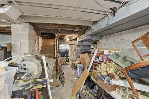 Entry Way - 148 River St, West Springfield, MA 01089 photo 7 of 7