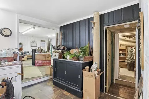 Entry Way - 148 River St, West Springfield, MA 01089 photo 3 of 7