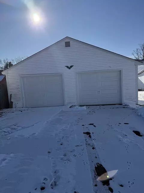 8 Semb Dr, Erving, MA 01344 photo 3