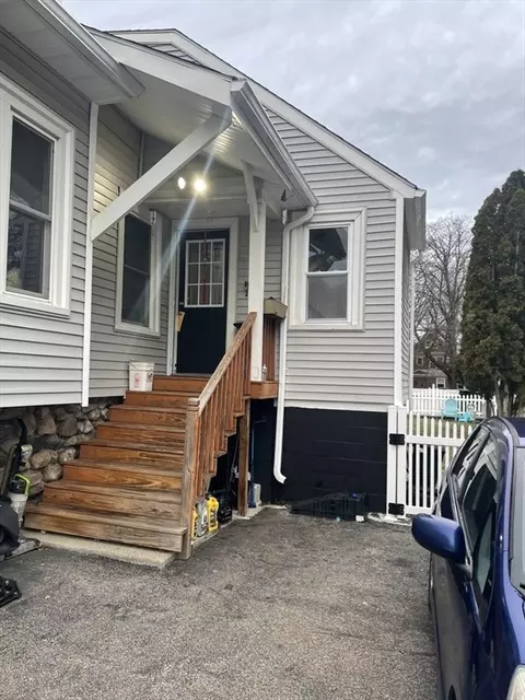 26 Sylvan St, Worcester, MA 01603 photo 2