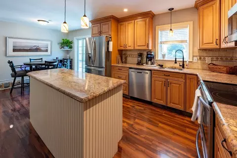 41 Morgan St, Granby, MA 01033 photo 5