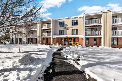 42 Old Colony Way #14, Orleans, MA 02653