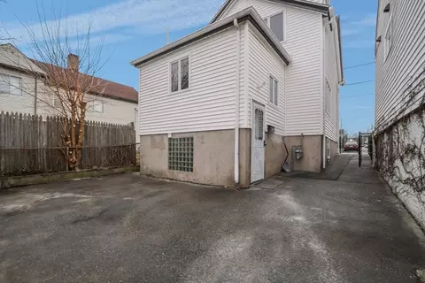 233 Franklin St, Fall River, MA 02720 photo 19