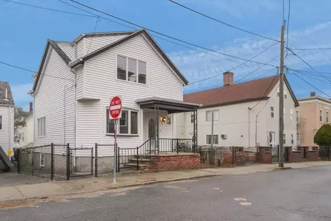 233 Franklin St, Fall River, MA 02720 photo 2