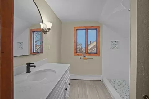 233 Franklin St, Fall River, MA 02720 photo 11