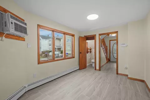 233 Franklin St, Fall River, MA 02720 photo 6
