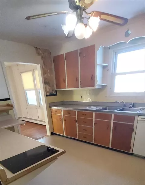 66 Eunice Ave, Worcester, MA 01606 photo 10