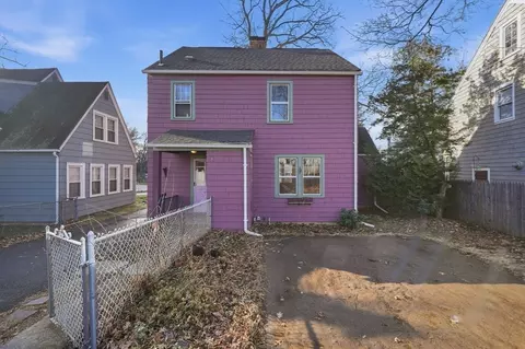 Exterior - 785 Dickinson St, Springfield, MA 01108 photo 4 of 14