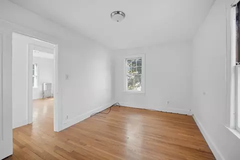 Living - 785 Dickinson St, Springfield, MA 01108 photo 7 of 7