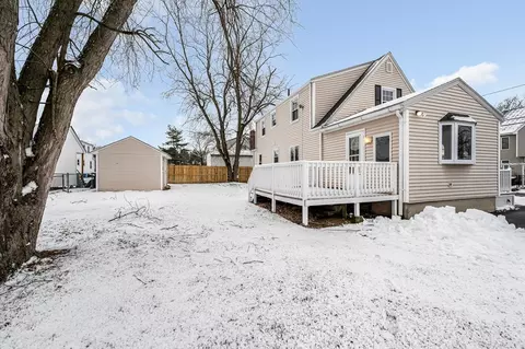 Exterior - 90 Chamberlain St, Lowell, MA 01852 photo 3 of 4