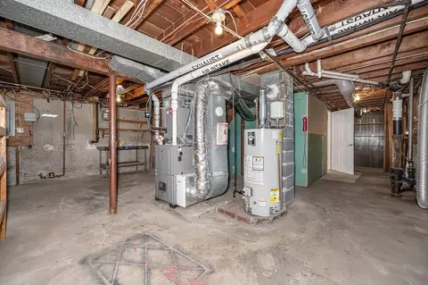 Other - 90 Chamberlain St, Lowell, MA 01852 photo 5 of 8